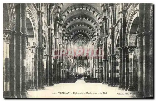 Ansichtskarte AK Vezealy Basilique de la Madeleine La Nef