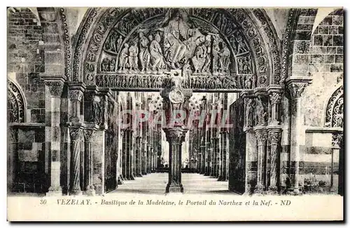 Cartes postales Vezelay Basilique de la Madeleine Le portail du Narthex et la nef