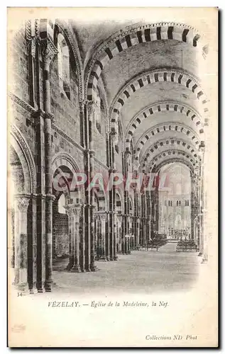 Cartes postales Vezelay Eglise de la Madeleine La Nef