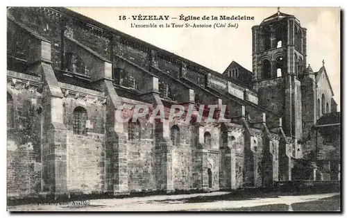 Ansichtskarte AK Vezelay L Eglise de la Madeleine L ensemble et la Tour St antoine