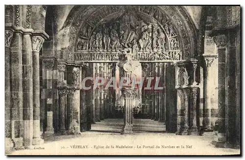 Ansichtskarte AK Vezelay L Eglise de la Madeleine Le portail du Narthex et la Nef