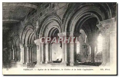 Cartes postales Vezelay Eglise de la Madeleine Le Cloitre et la Salle Capitulaire