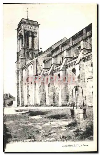 Cartes postales Vezelay L Eglise de la Madeleince Vue de Cloitre