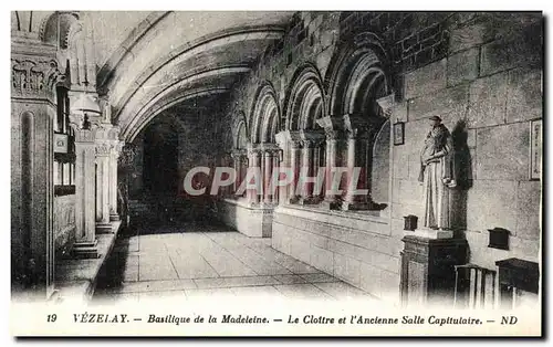 Ansichtskarte AK Vezelay Basilique de la Madeleine Le Cloitre et l Ancienne Salle Capitulaire