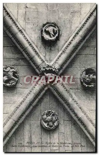 Cartes postales Vezelay Eglise de la Madeleine Salle Capitulaire Clef pendante et Motifs de Voute