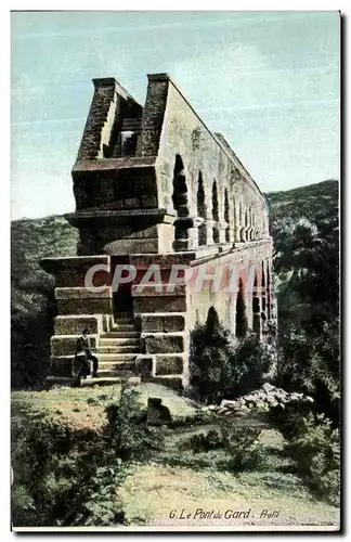 Cartes postales Le Pont du Gard Profil