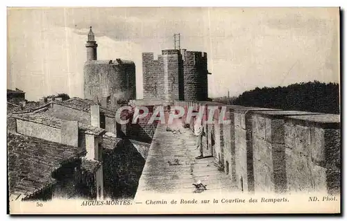 Cartes postales Aigues Mortes Chemin de Ronde sur la Courtine des Remparts