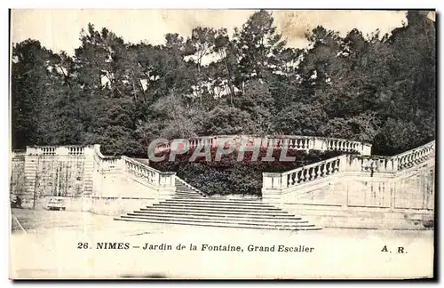 Ansichtskarte AK Nimes Jardin de la Fontaine Grand Escalier