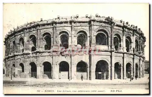 Ansichtskarte AK Nimes Les Arenes Vue Exterieure