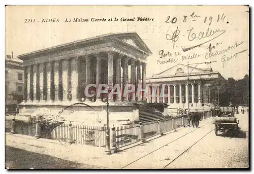 Cartes postales Nimes La Maison Carree et le Grand Theatre