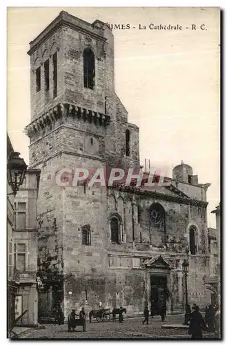 Cartes postales Nimes La Cathedrale