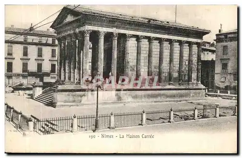 Cartes postales Nimes La Maison Carree