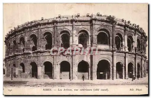 Ansichtskarte AK Nimes Les Arenes Vue Exterieure