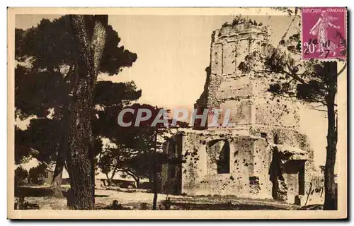 Cartes postales Nimes La Tour Magine