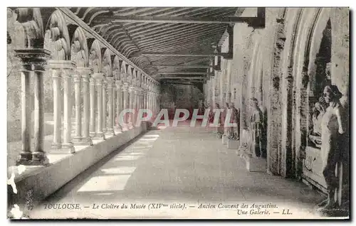 Ansichtskarte AK Toulouse Le Cloitre du Musee Ancien Couvent des Augustins Une galerie