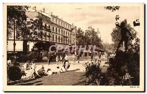 Cartes postales Toulouse Square Wilson Et entree Des allees Jean Jaures