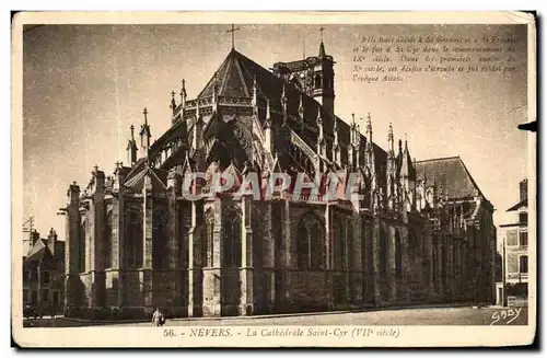 Ansichtskarte AK Nevers La Cathedrale Saint Cyr