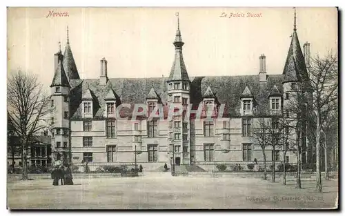 Cartes postales Nevers Le Palais Ducal