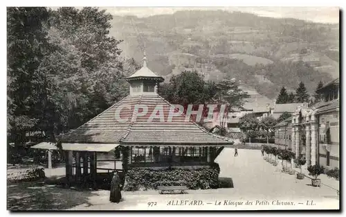 Cartes postales Allevard Le Kiosque des petits chevaux