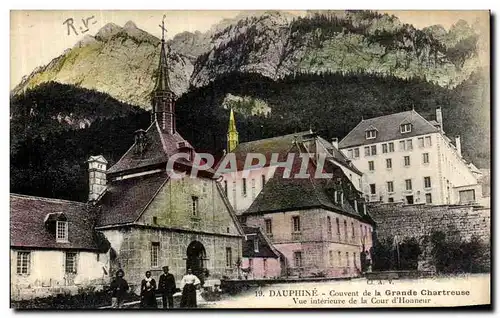 Cartes postales Chartreuse la Grande Couvent Vue interieure de la cour d honneur