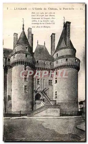 Cartes postales Langeais L Entree du Chateau Le pont Levis