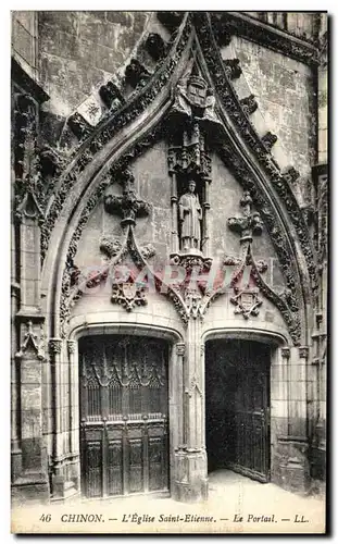 Cartes postales Chinon L Eglise Saint Etienne Le Portail