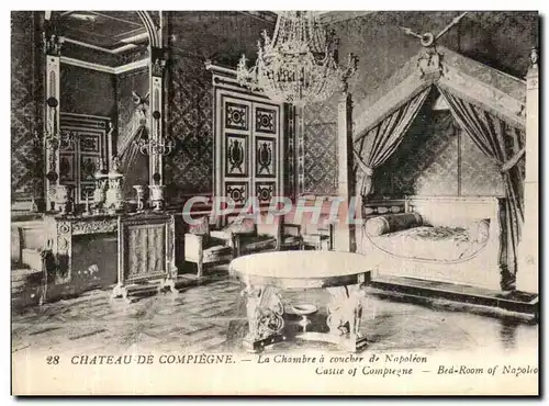 Ansichtskarte AK Compiegne La Chambre a coucher de Napoleon