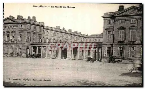 Ansichtskarte AK Compiegne La Facade du Chateau