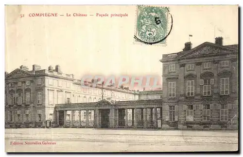 Ansichtskarte AK Compiegne Le Chateau Facade Principale