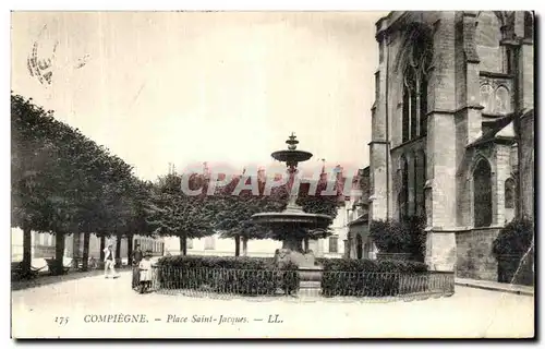 Ansichtskarte AK Compiegne Place Saint Jacques