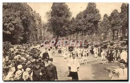 Cartes postales Lille Cinquantenaire des congres eucharistiquues internationaux Cardinal Liegart Procession des