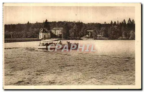 Cartes postales En Morvan Lac des Settons Depart pour le tour du lac