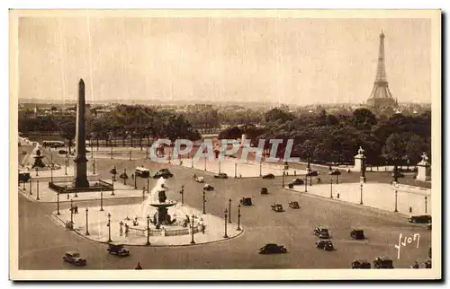 Cartes postales Paris en flanant Place de la Concorde Tour Eiffel