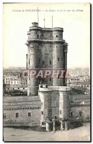 Cartes postales Vincennes Le Donjon vu de la Cour du Chateau