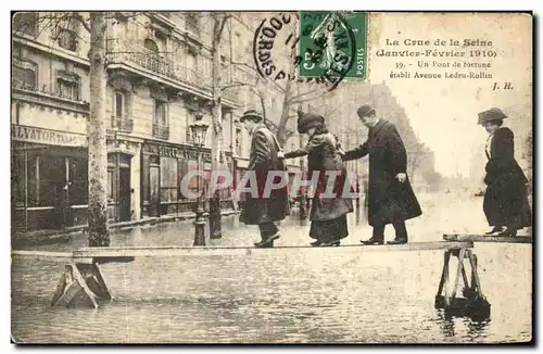 Ansichtskarte AK La Crue de la Seine Un Pont de fortune etabli Avenue Ledru Rollin