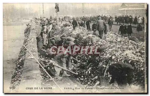 Cartes postales Crue De La Seine Paris Pont de Tolblac Deversement des Ordures