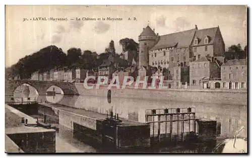 Cartes postales Laval Le Chateau et la Mayenne