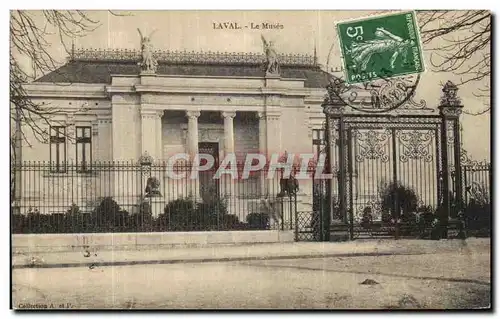 Cartes postales Laval Le Musee