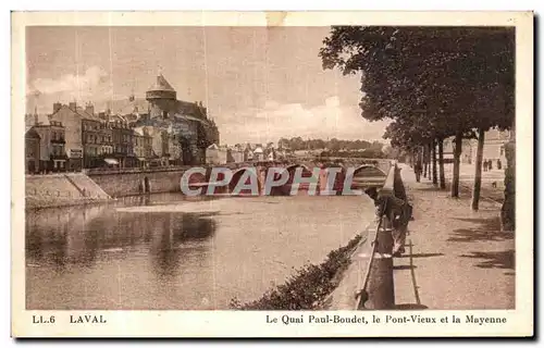 Cartes postales Laval Le Quai Paul Boudet le Pont Vieux et la Mayenne