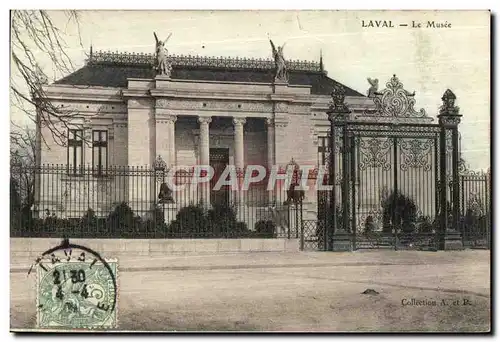 Cartes postales Laval Le Musee