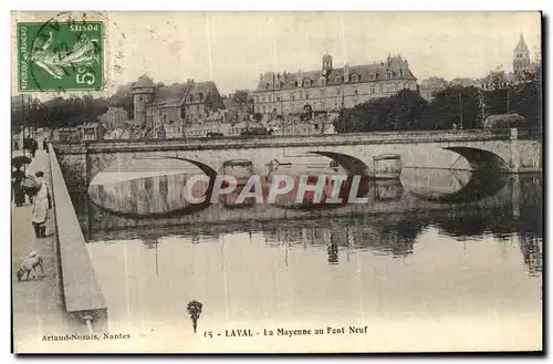 Cartes postales Laval La Mayenne au Pont Neuf