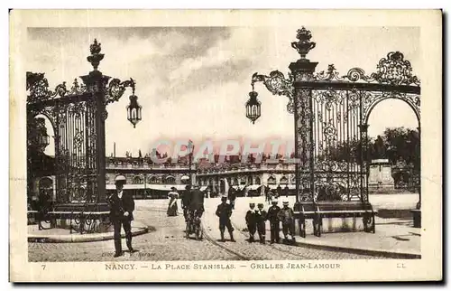 Cartes postales Nancy La place Stanislas GRilles Jean Lamour