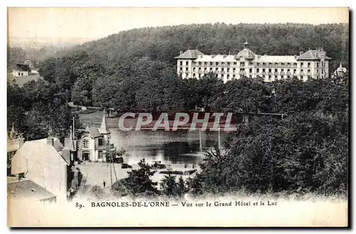 Cartes postales Bagnoles de L Orne Vue Sur Le Grand Hotel et Le Lac