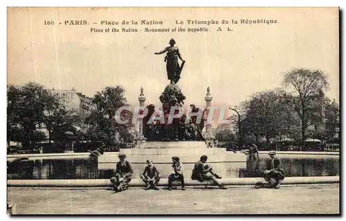 Cartes postales Paris Place de la Nation Le Triomphe de la Republique Enfants