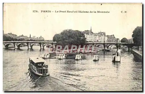 Cartes postales Paris Le Pont Neuf et l Ecluse de la Monnaie Bateau Peniche