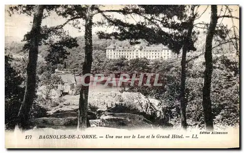 Cartes postales Bagnoles De L Orne Une vue sur le Lac et le Grand Hotel