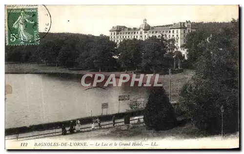Cartes postales Bagnoles De L Orne Le Lac et le Grand Hotel