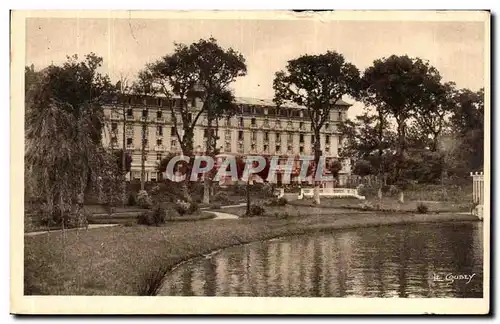 Cartes postales Bagnoles De L Orne Le grand hotel vu du lac