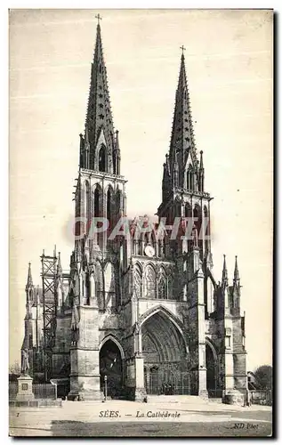 Cartes postales A Sees La Cathedrale