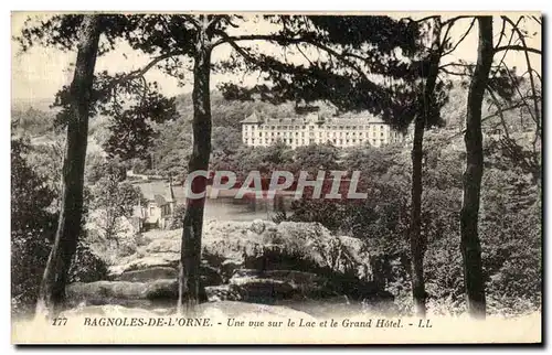 Cartes postales Bagnoles De L Orne Une Vue sur le Lac et le Grand Hotel